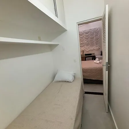 Charming Studio Just 2 Blocks From Copacbana Beach Rio de Janeiro Exterior photo